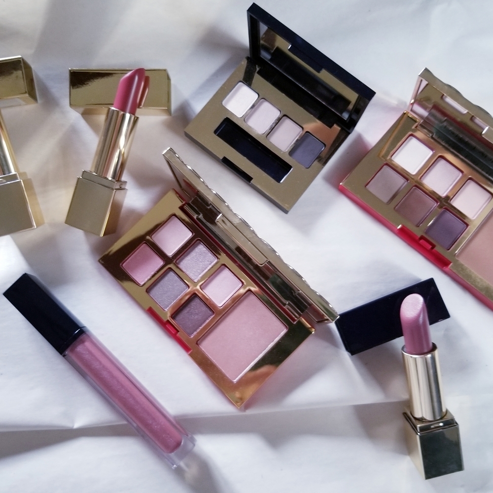LOT OF ESTEE LAUDER makeup